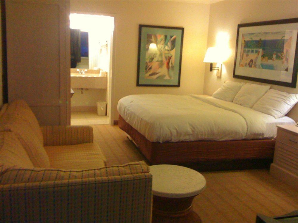Americas Best Value Inn Hobby Airport Houston Exteriör bild